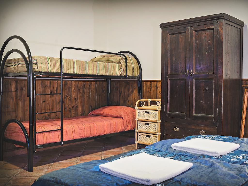 Bed&Breakfast Ichnos Cala Gonone Zimmer foto
