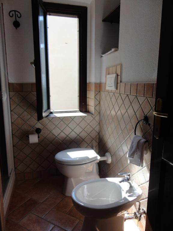 Bed&Breakfast Ichnos Cala Gonone Exterior foto